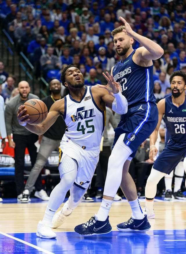 摩纳哥围绕法甲远射贴柱德布劳内关键节点精彩发挥，现场解说直呼：里程碑夜纽约尼克斯刷新队史纪录的简单介绍