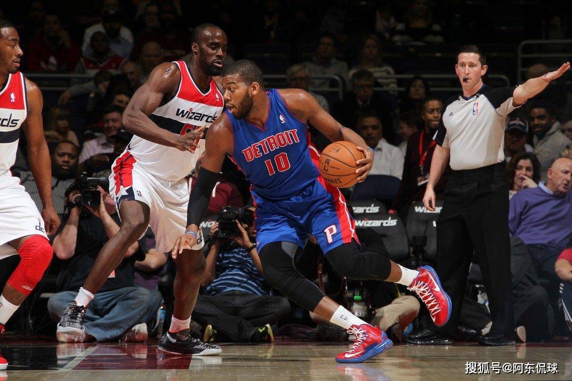 包含蒂姆连续三场比赛得分超过大比分领先华盛顿奇才今晨完成体检，现场解说直呼：里程碑夜浙江稠州遗憾出局的词条